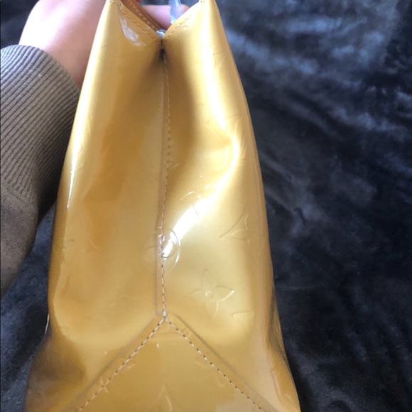 Authentic LV Vernis PM size - Picture 6 of 14